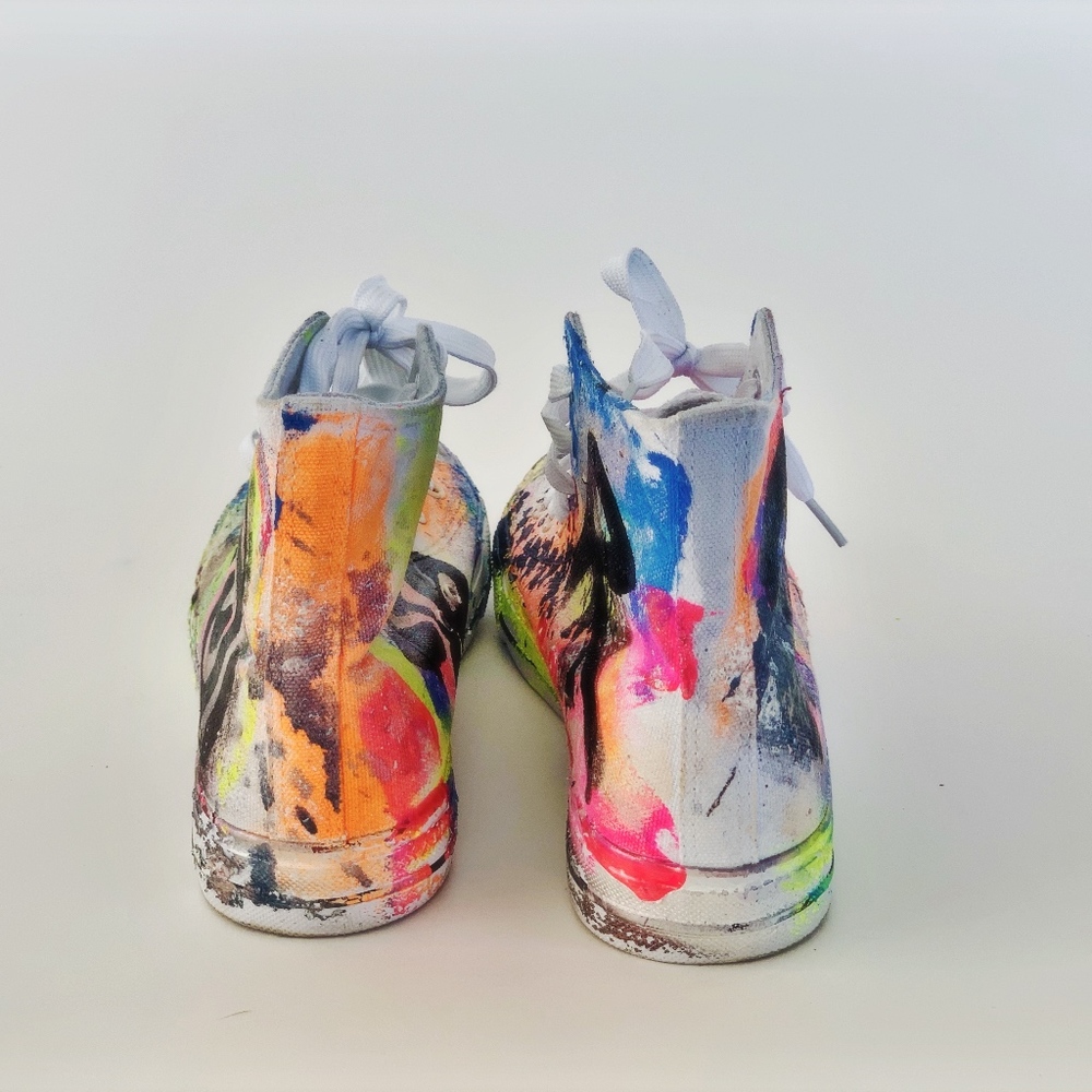 Painted Converse - Picture 2 of 4